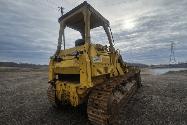 Image of Caterpillar 977L equipment image 1