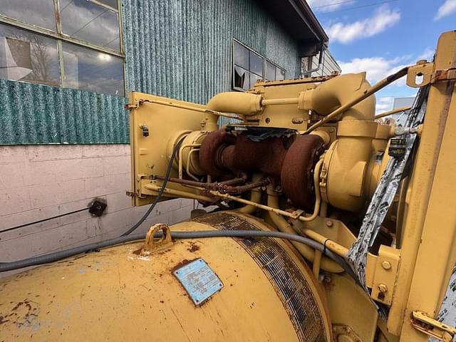 Image of Caterpillar D349 equipment image 3