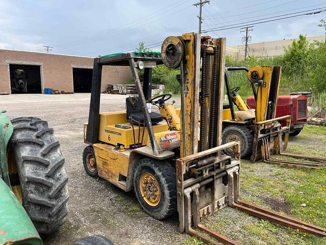 Image of Caterpillar V60C equipment image 4