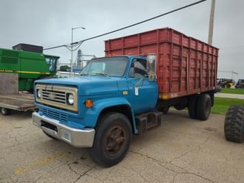 Main image Chevrolet 70