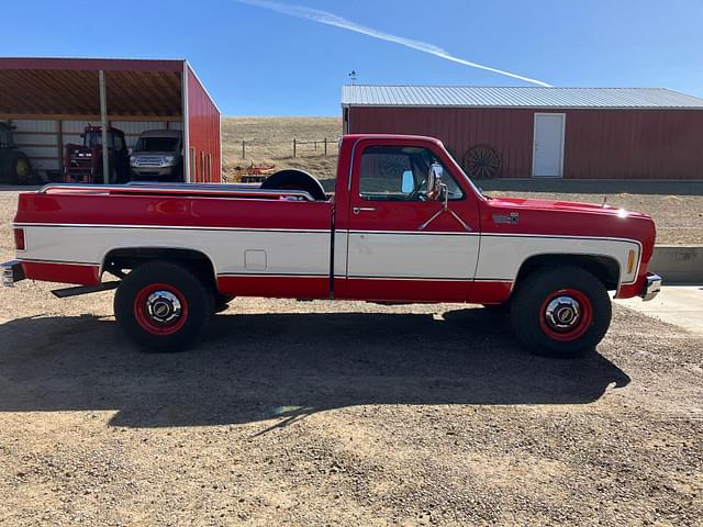 Image of Chevrolet C20 equipment image 4