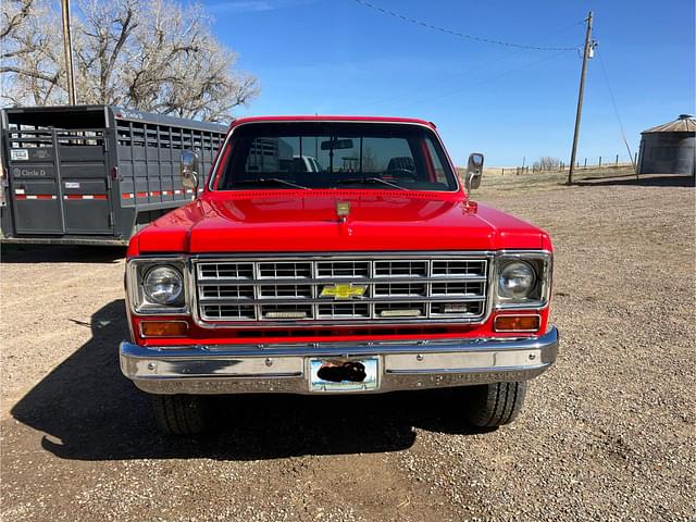 Image of Chevrolet C20 equipment image 2