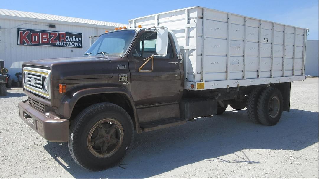 Image of Chevrolet C60 Primary image
