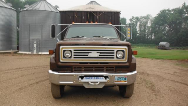 Image of Chevrolet C70 equipment image 2