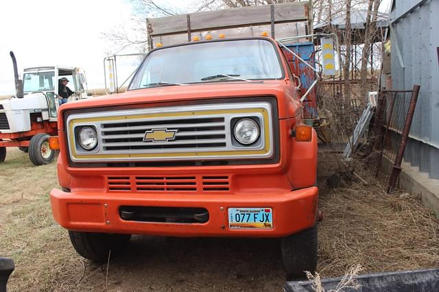 Image of Chevrolet C70 equipment image 1