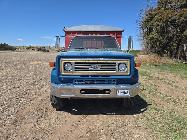 Image of Chevrolet C70 equipment image 2