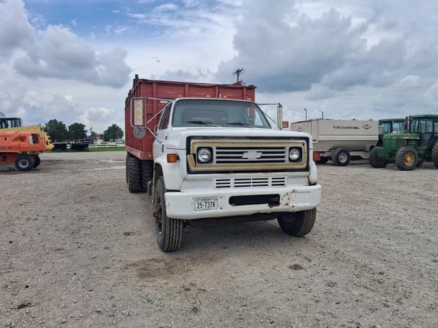 Image of Chevrolet C70 equipment image 4