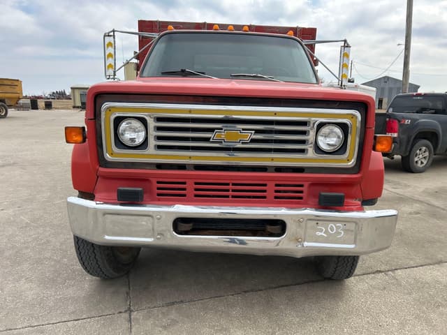 Image of Chevrolet C70 equipment image 1