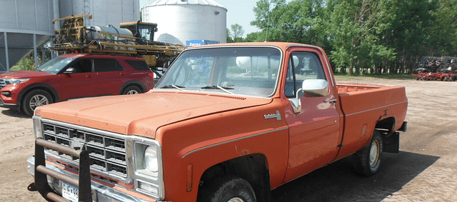 Image of Chevrolet Scottsdale 10 equipment image 1