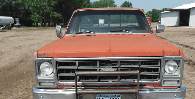 Image of Chevrolet Scottsdale 10 equipment image 2
