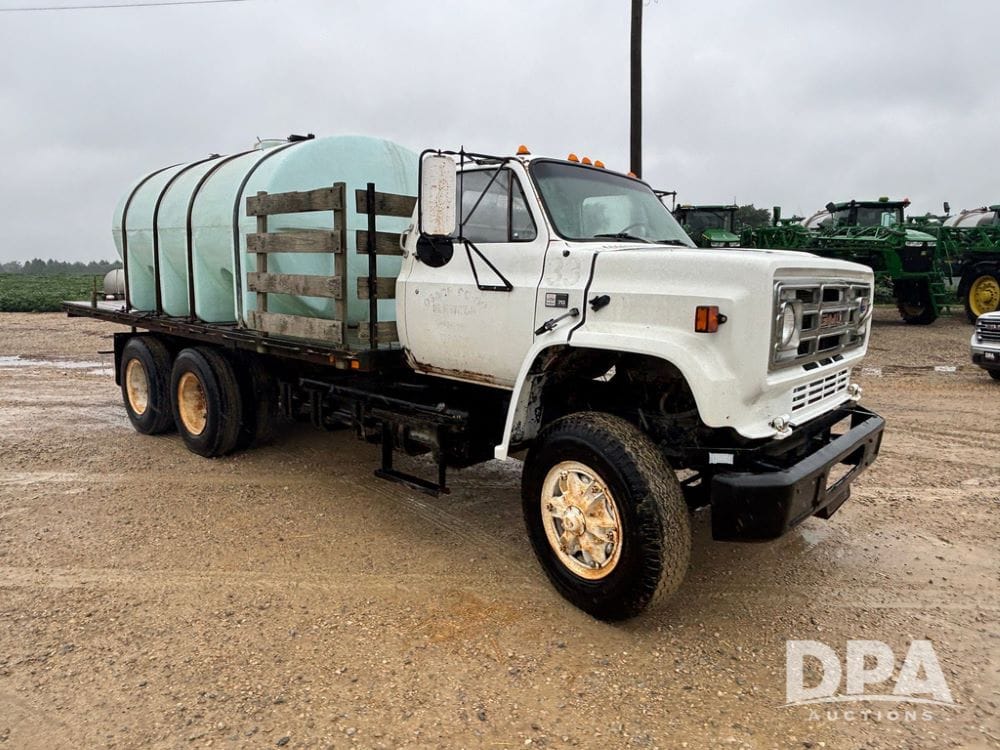 1979 Chevrolet 70 Equipment Image0