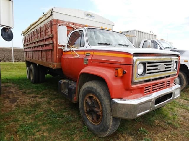 Image of Chevrolet C70 equipment image 1