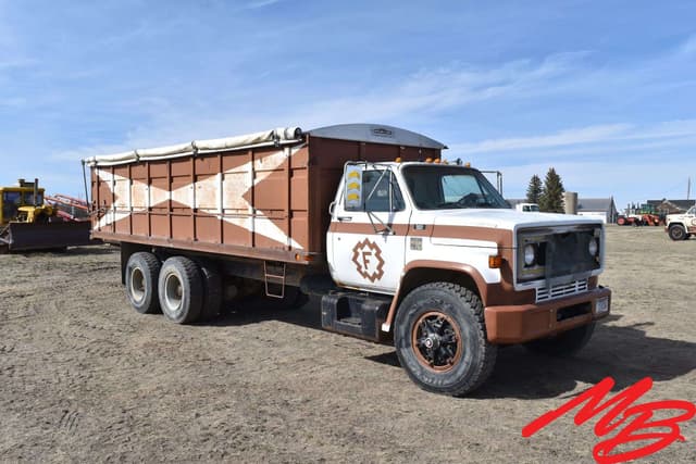 Image of Chevrolet C70 equipment image 3