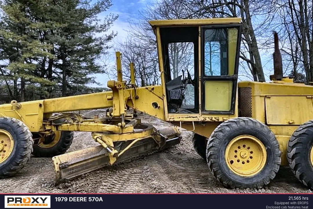 Image of John Deere 570A Primary image