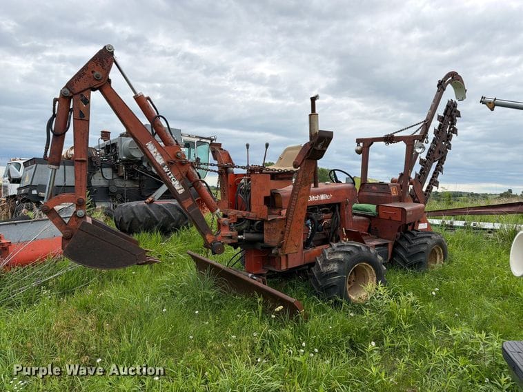 1979 Ditch Witch R40 Equipment Image0