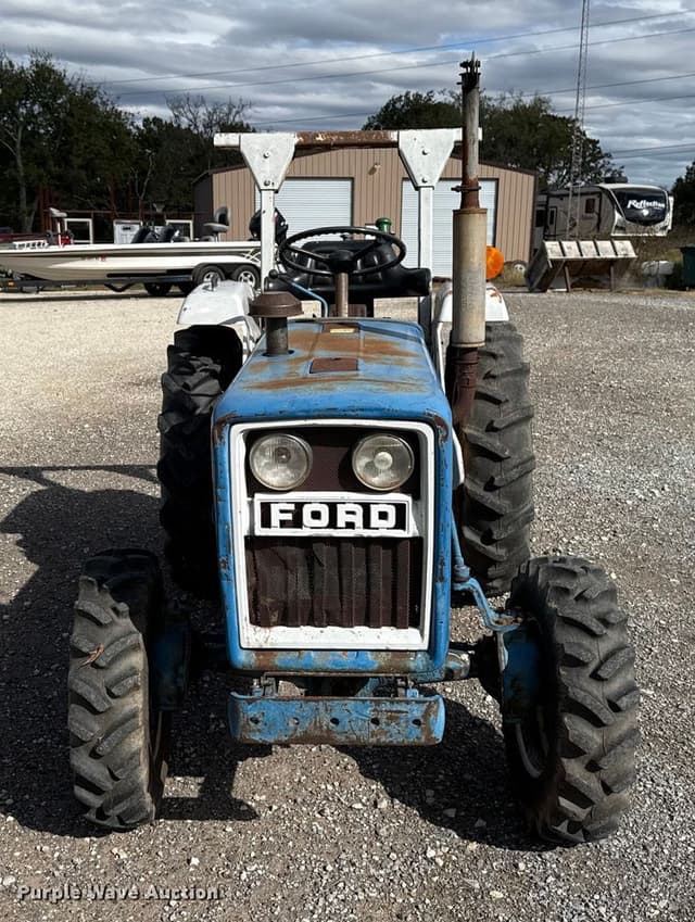 Image of Ford 1500 equipment image 1