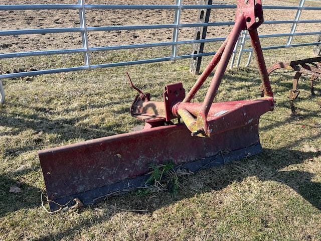 1979 Ford 19-205 Equipment Image0