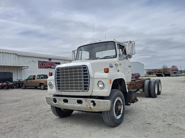 Image of Ford F-800 equipment image 1