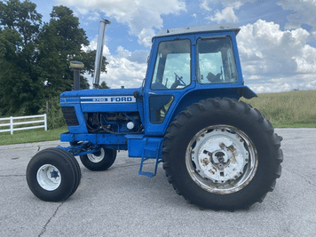 Main image Ford 9700