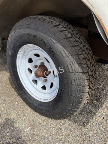 Image of Ford F-150 equipment image 3