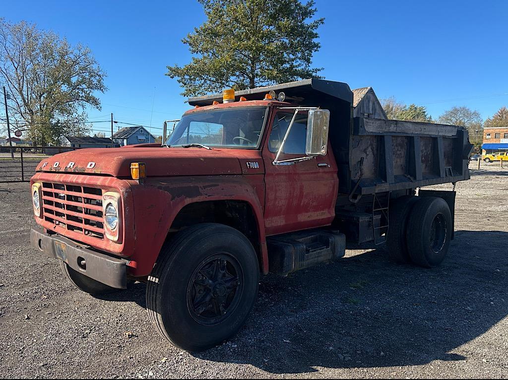 Image of Ford F7000 Primary image