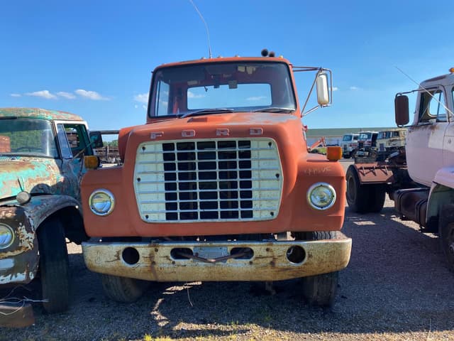 Image of Ford F-800 equipment image 1