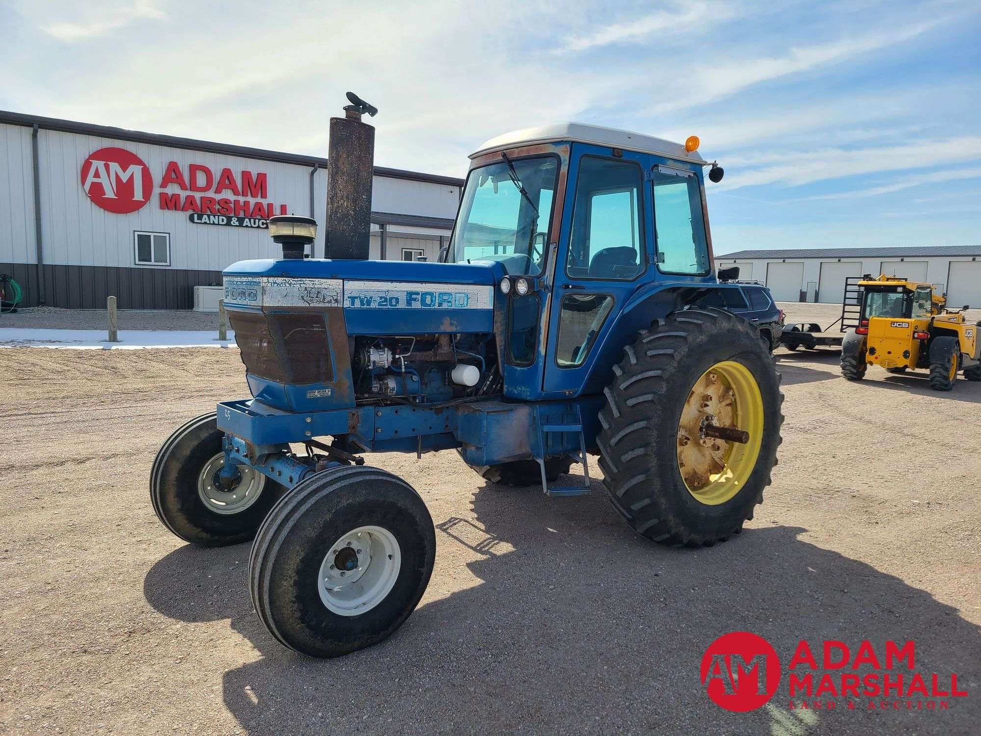 1979 Ford TW-20 Equipment Image0