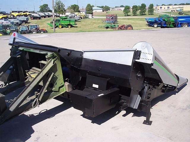 Image of Gleaner A-438 equipment image 2