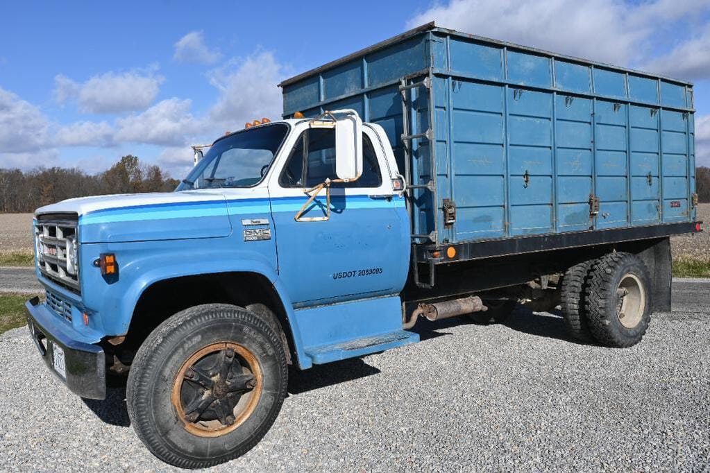 Main image GMC 7000