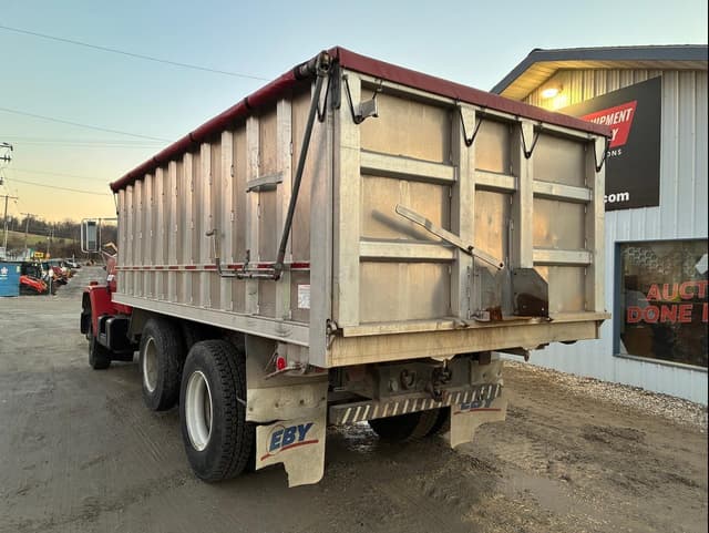 Image of GMC Brigadier equipment image 4