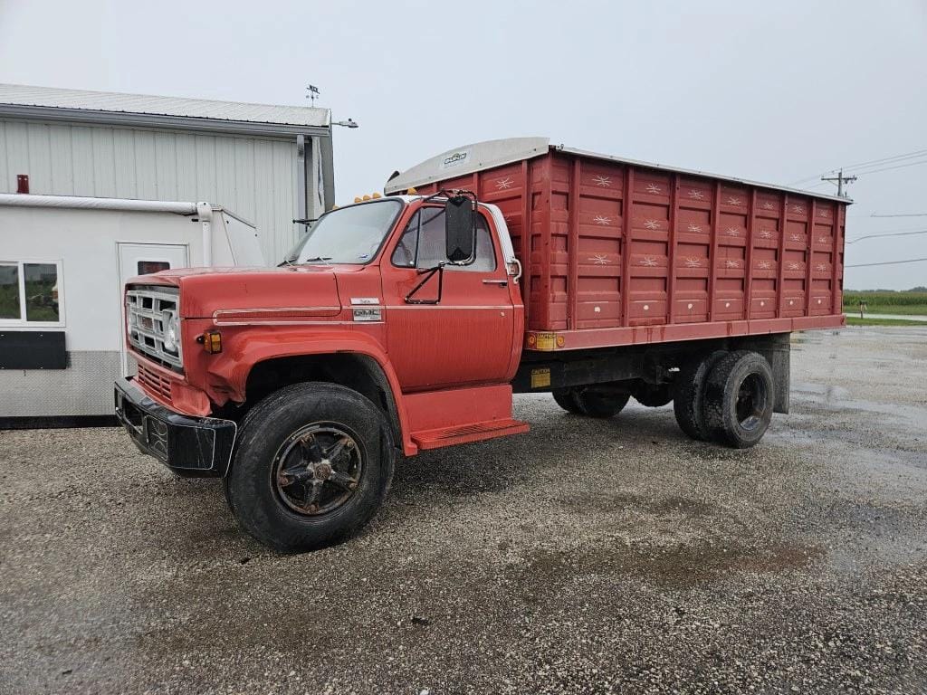 1979 GMC C7000 Equipment Image0
