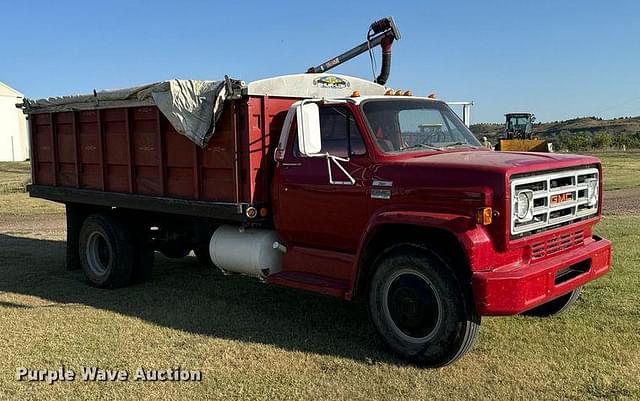 Image of GMC 6000 equipment image 2