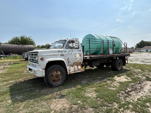 Image of GMC 6000 equipment image 2