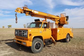 Main image GMC Sierra 7000