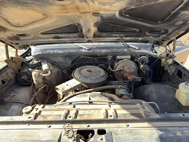 Image of GMC Sierra equipment image 1