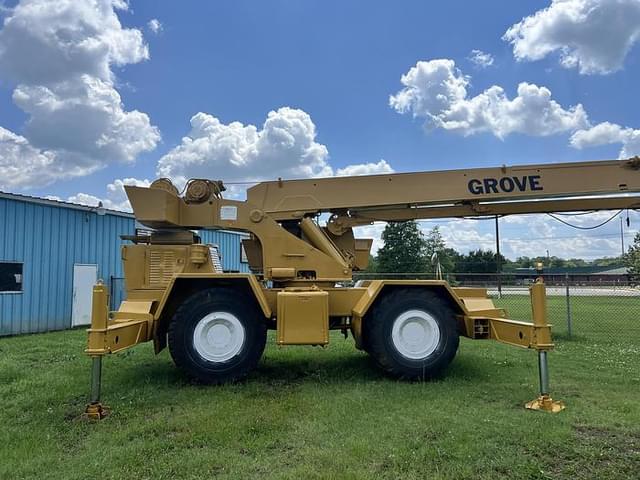 Image of Grove RT522 equipment image 1