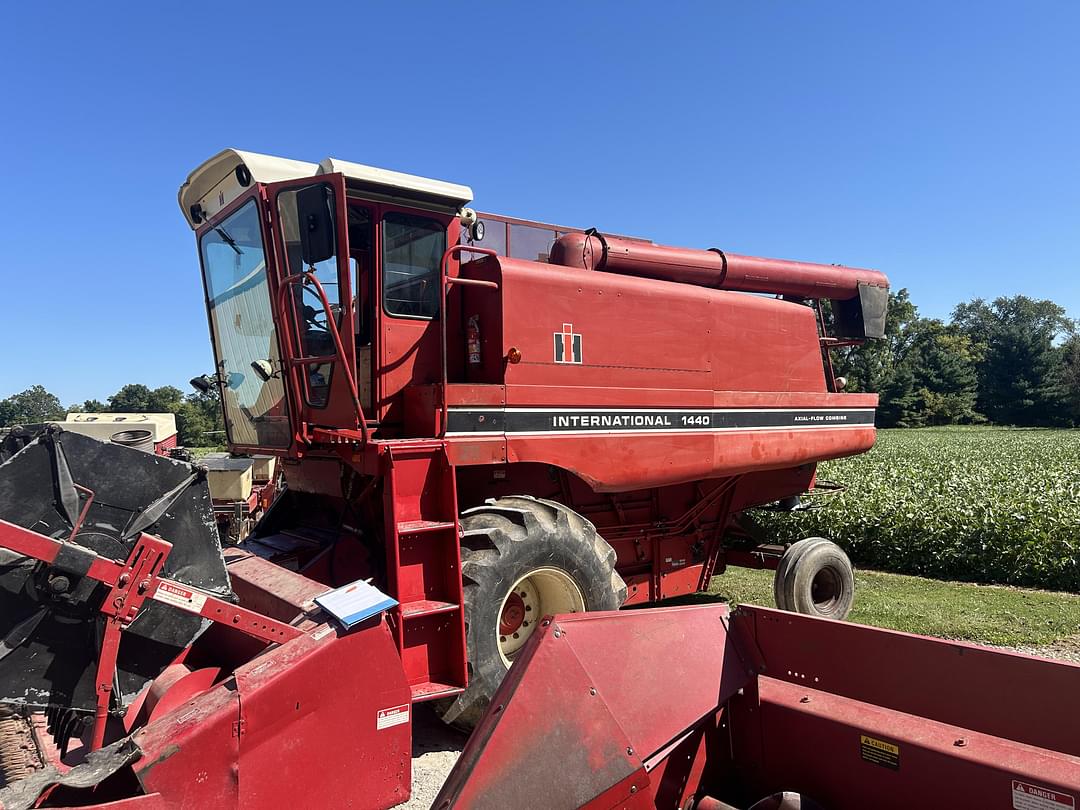 Image of International Harvester 1440 Primary image