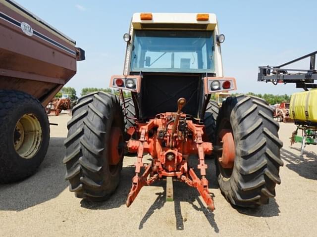 Image of International Harvester 3588 equipment image 3