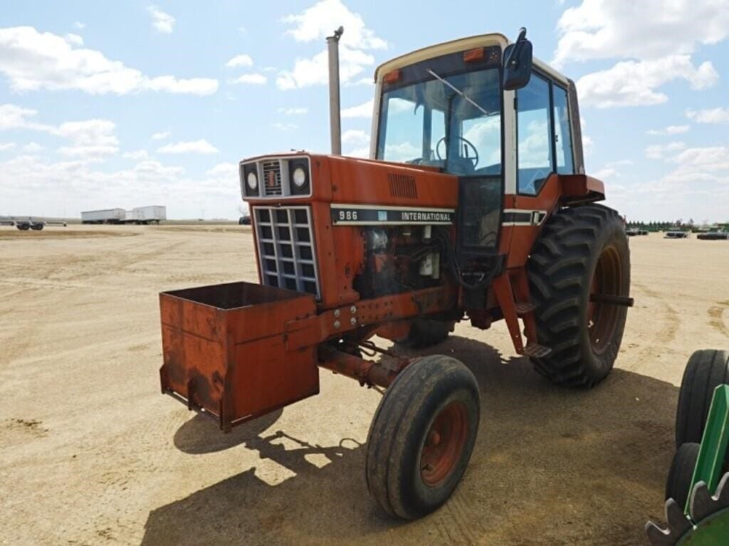 1979 International Harvester 986 Equipment Image0