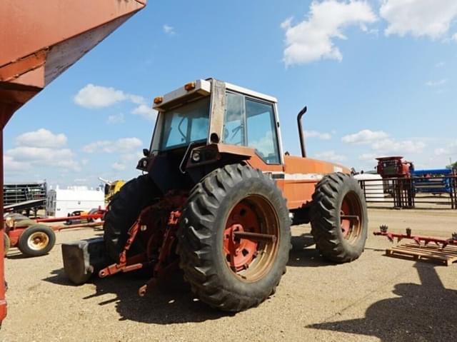 Image of International Harvester 3588 equipment image 2