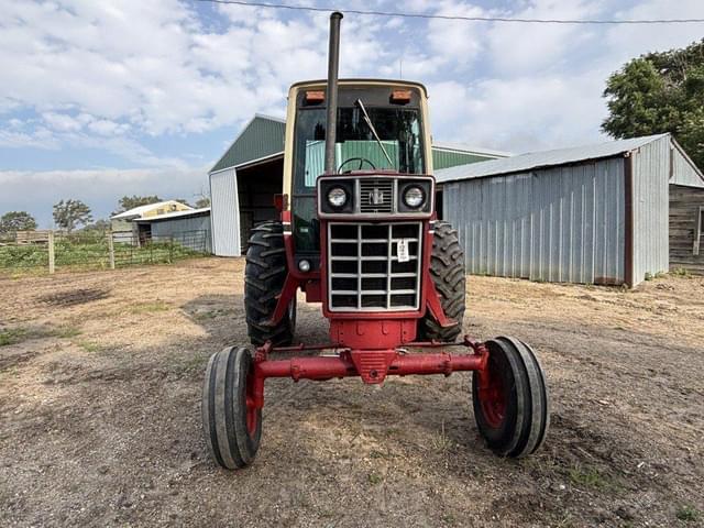 Image of International Harvester 886 equipment image 2