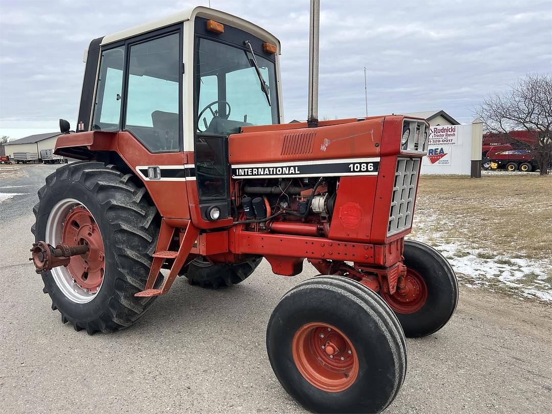 Image of International Harvester 1086 Primary image