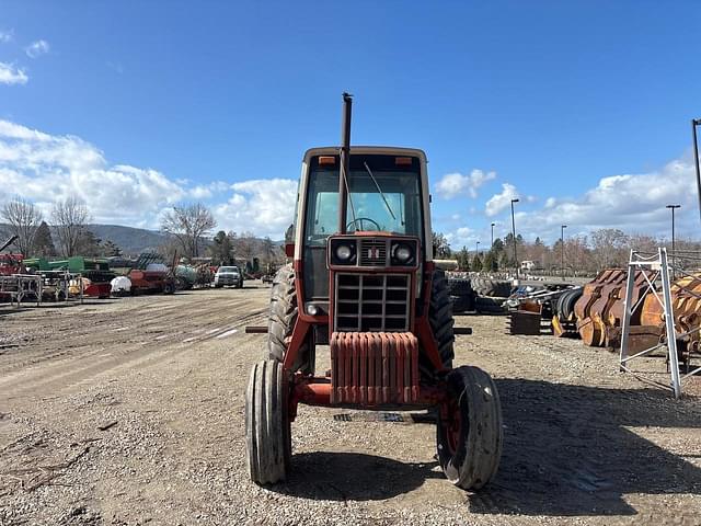 Image of International Harvester 1486 equipment image 2