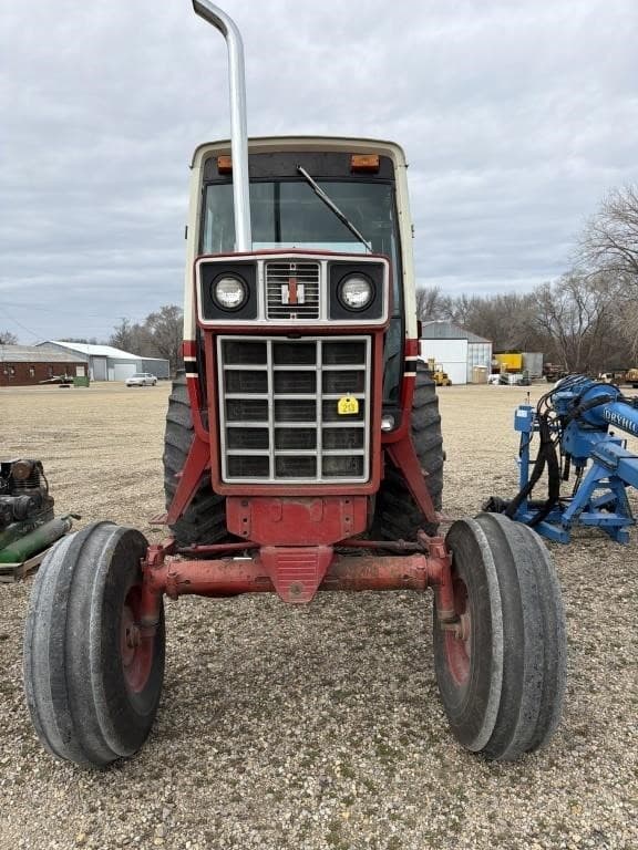 Image of International Harvester 1486 equipment image 2