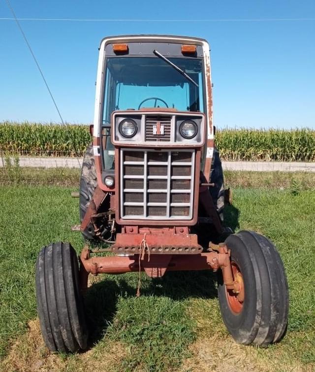 Image of International Harvester 1486 equipment image 1