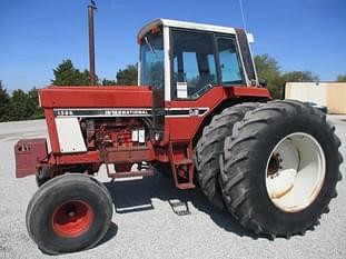1979 International Harvester 1586 Equipment Image0