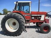 Thumbnail image International Harvester 1586 4