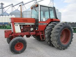 Main image International Harvester 1586