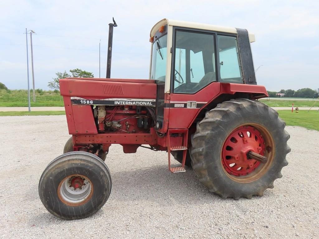 Image of International Harvester 1586 Primary image
