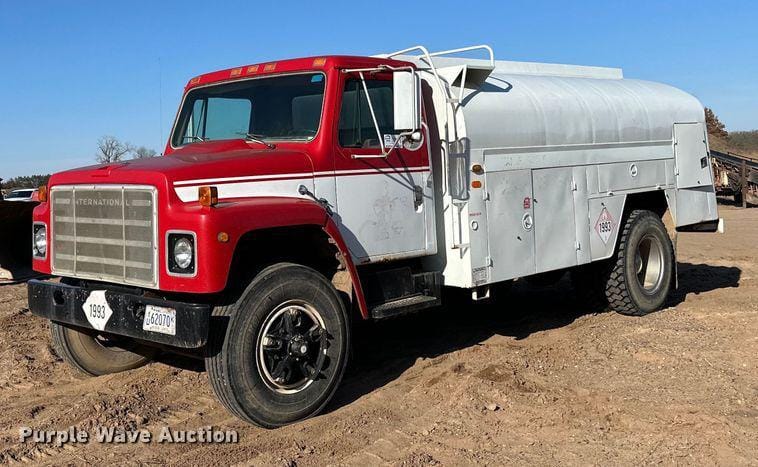 Main image International 1854